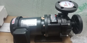 Bơm hoá chất dẫn động từ MPX-F-250